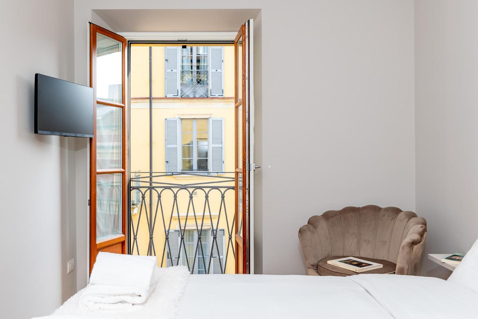 Luxurious & Spacious Flats In Duomo Appartamento *