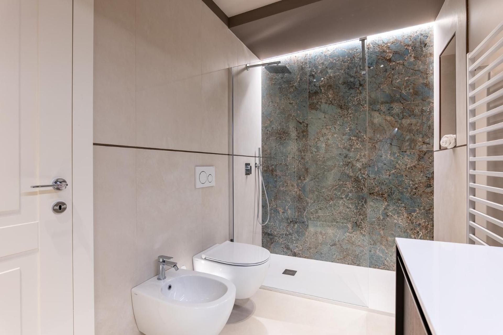 Luxurious & Spacious Flats In Duomo * Mailand