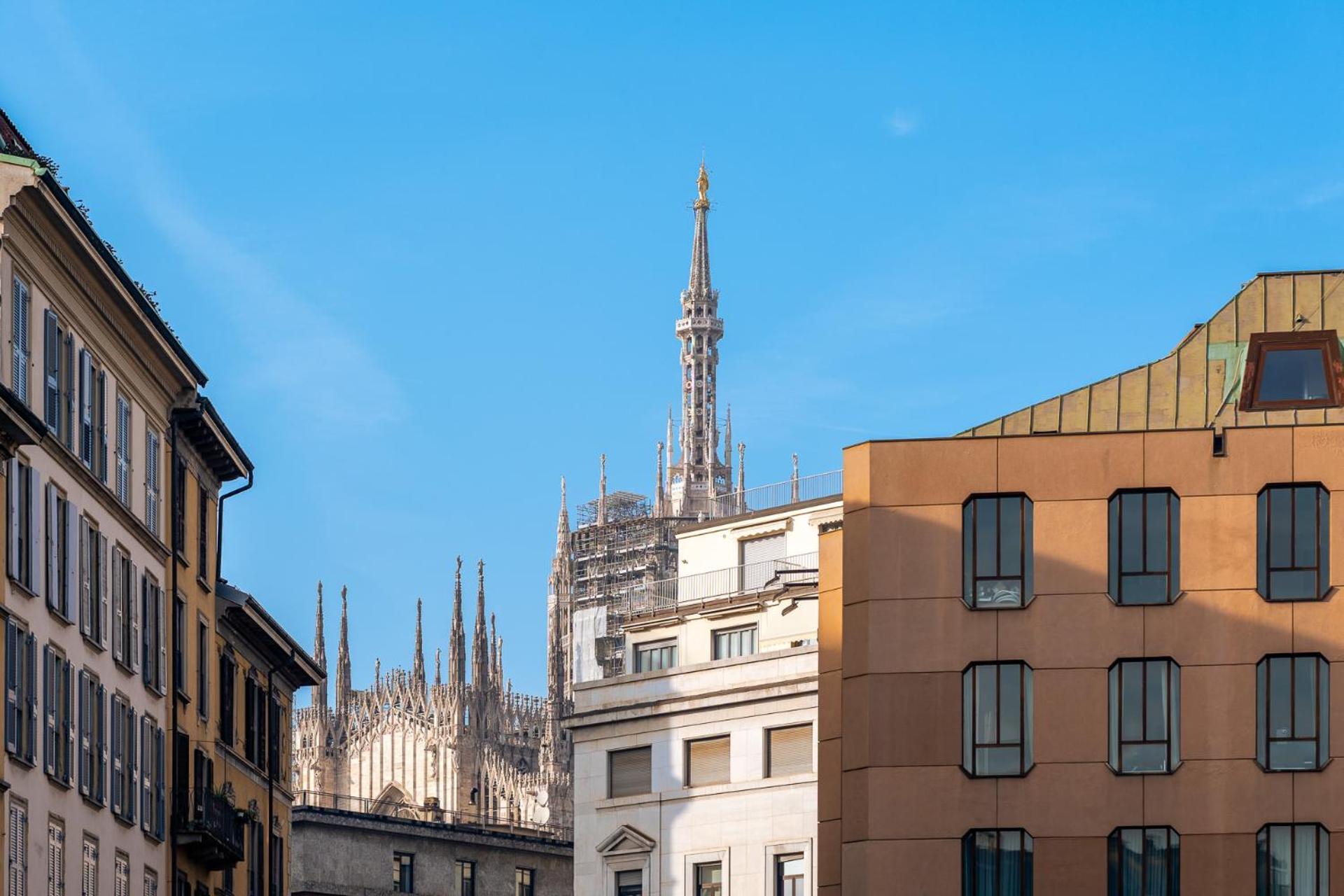 Luxurious & Spacious Flats In Duomo Mailand