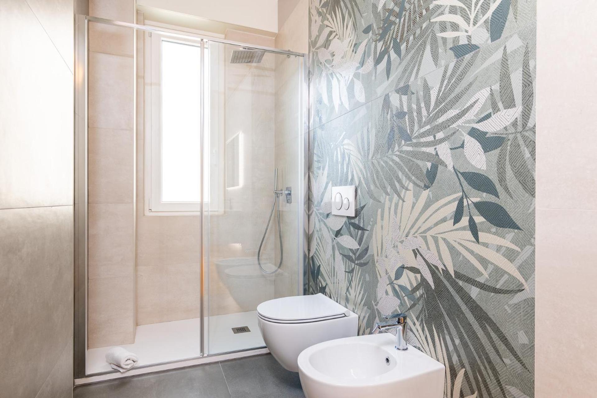 Luxurious & Spacious Flats In Duomo Apartment *